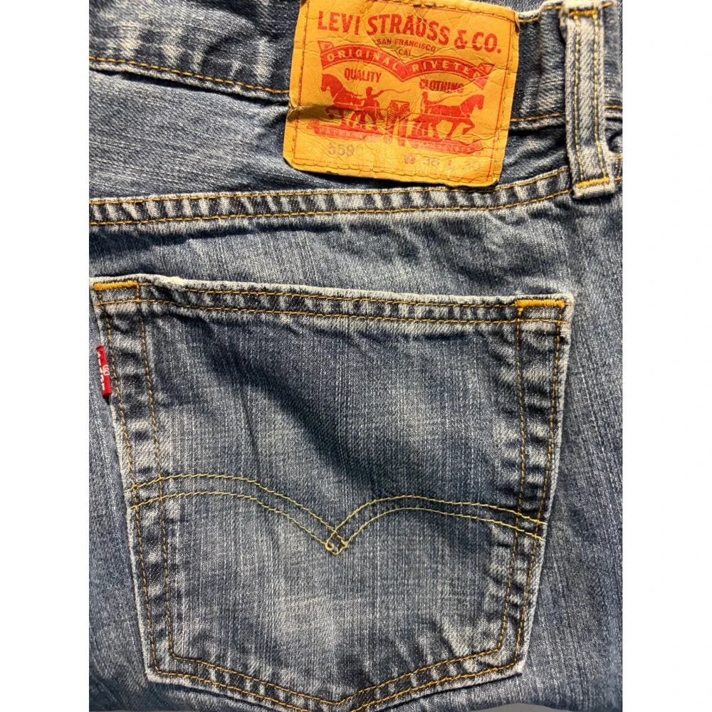 Levi's 559 Relaxed Straight Jeans Mens 36x30 Blue Denim Medium Wash Casual